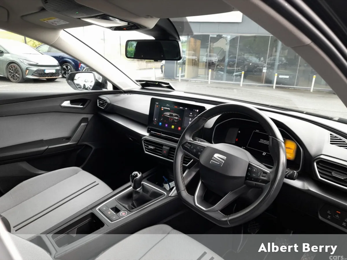 SEAT Leon Hatchback, Petrol, 2020, Black