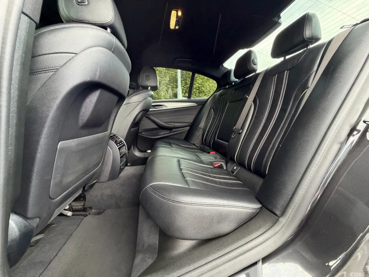 BMW 5-Series Saloon, Petrol Plug-in Hybrid, 2019, Grey