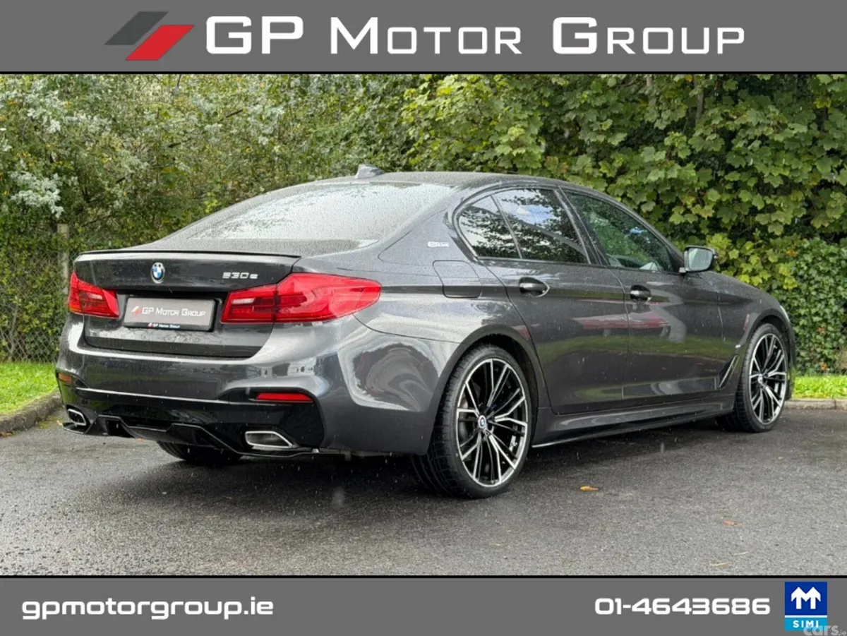 BMW 5-Series Saloon, Petrol Plug-in Hybrid, 2019, Grey