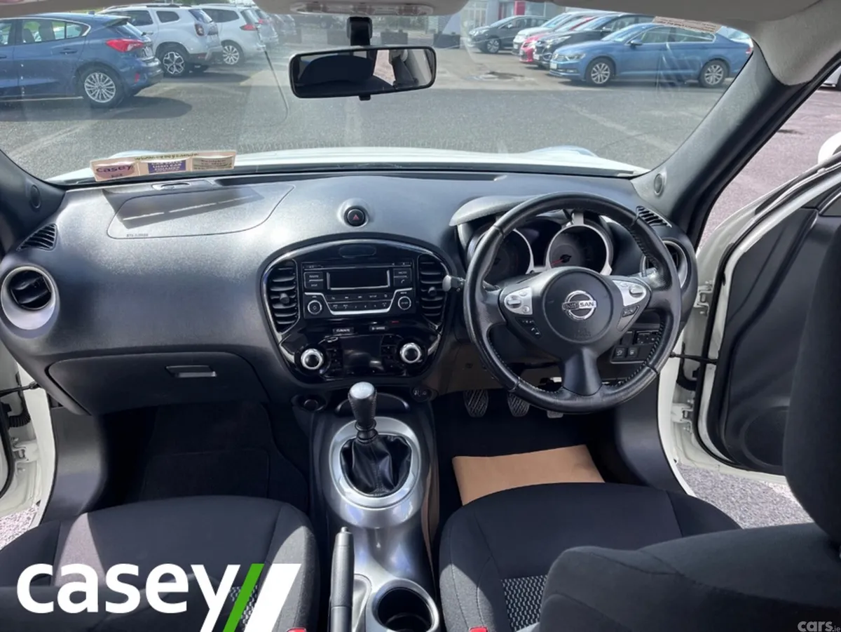Nissan Juke Hatchback, Diesel, 2017, White