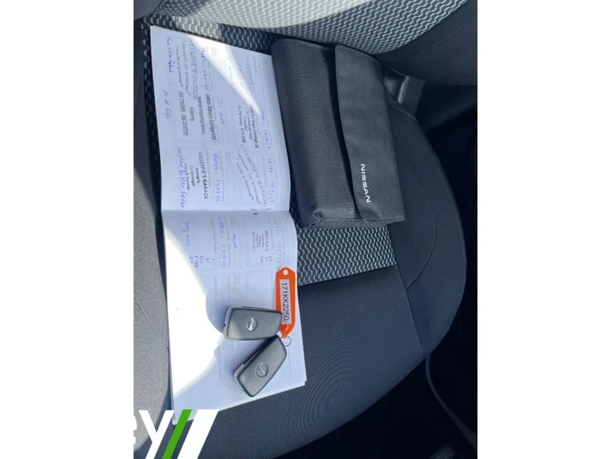 Nissan Juke Hatchback, Diesel, 2017, White