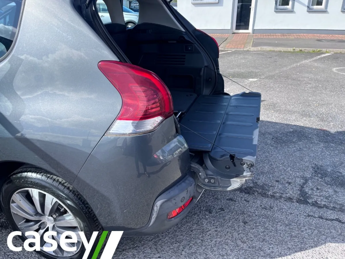 Peugeot 3008 Hatchback, Diesel, 2015, Grey