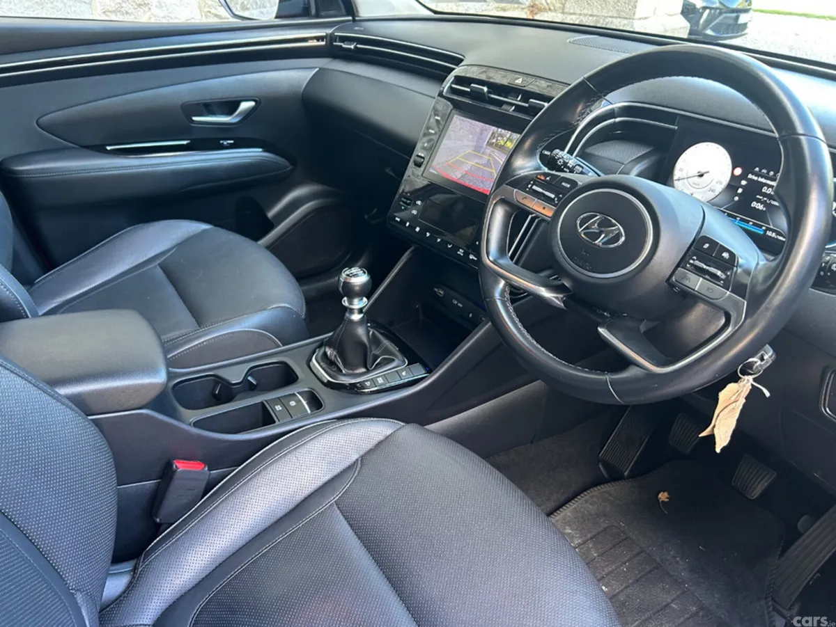 Hyundai Tucson MPV, Diesel, 2022, Red