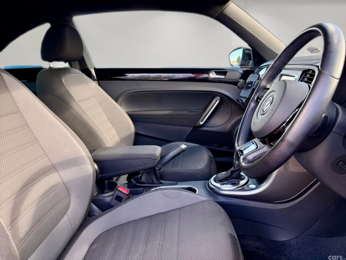 Volkswagen Beetle Hatchback, Petrol, 2019, Red