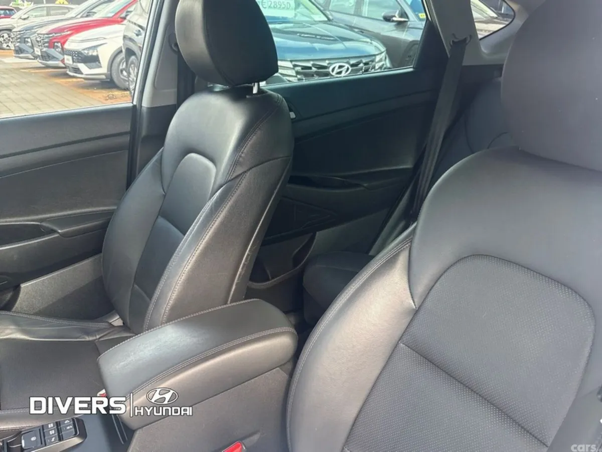 Hyundai Tucson MPV, Diesel, 2019, Grey