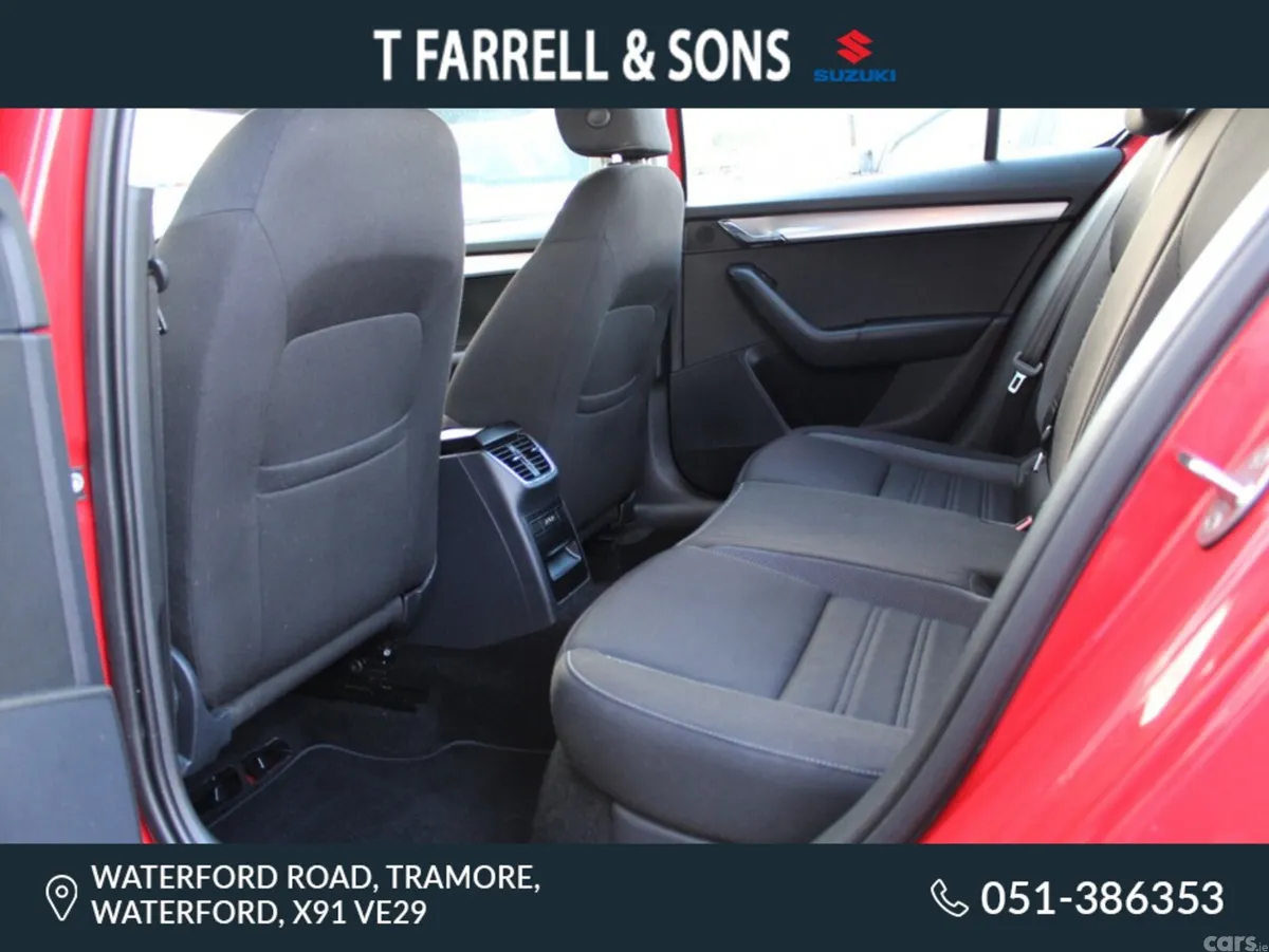 Skoda Octavia Hatchback, Diesel, 2019, Red