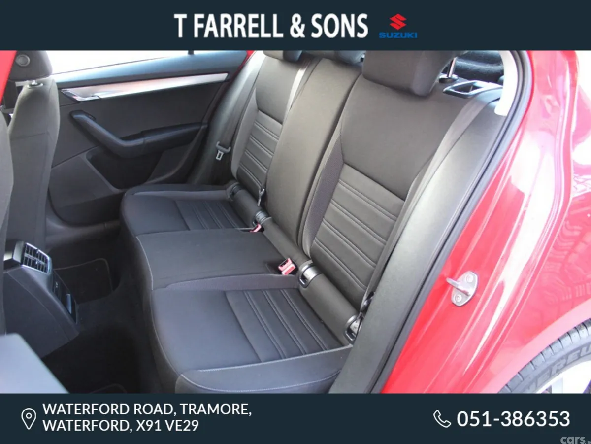 Skoda Octavia Hatchback, Diesel, 2019, Red