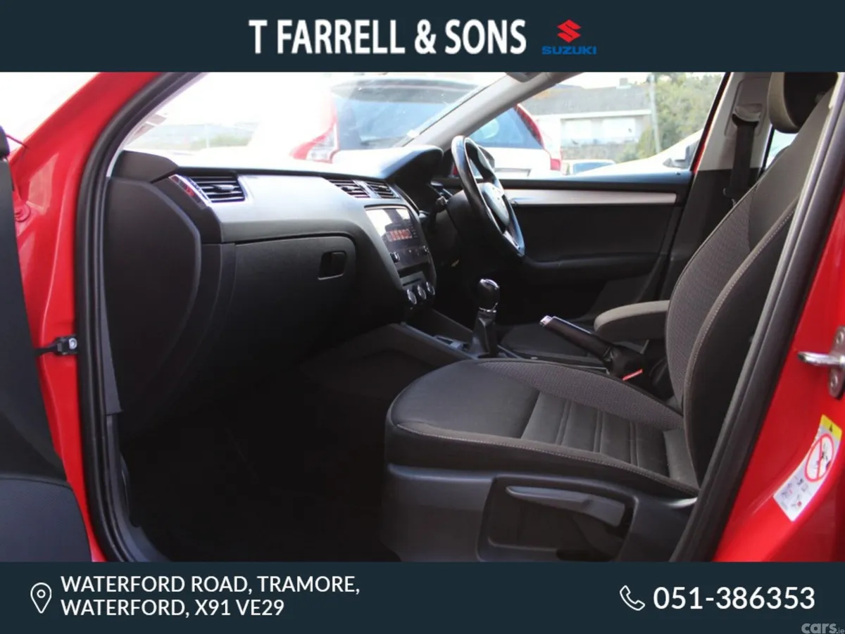 Skoda Octavia Hatchback, Diesel, 2019, Red
