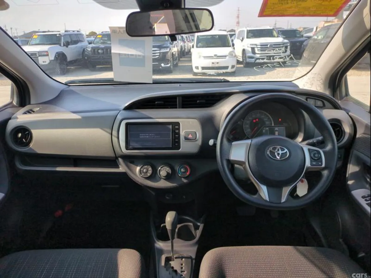 Toyota Vitz Hatchback, Petrol, 2016, White