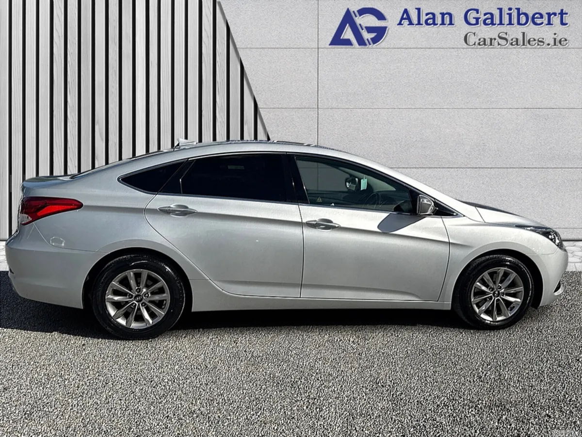 Hyundai i40 Saloon, Diesel, 2018, Silver