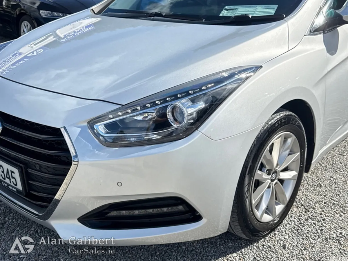 Hyundai i40 Saloon, Diesel, 2018, Silver