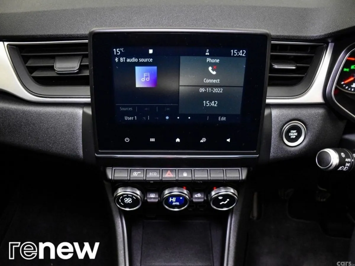 Renault Captur Hatchback, Diesel, 2021, Blue