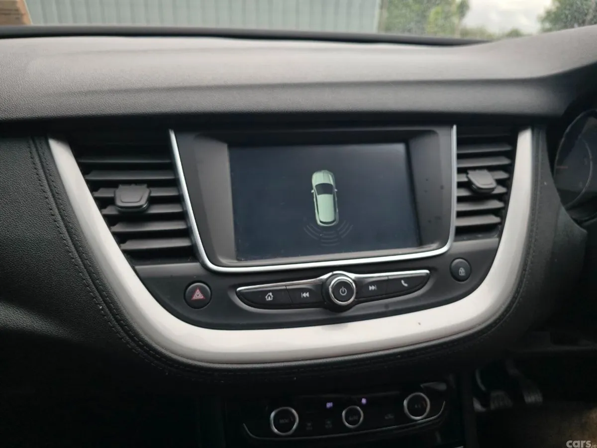 Opel Grandland X SUV, Diesel, 2019, Grey