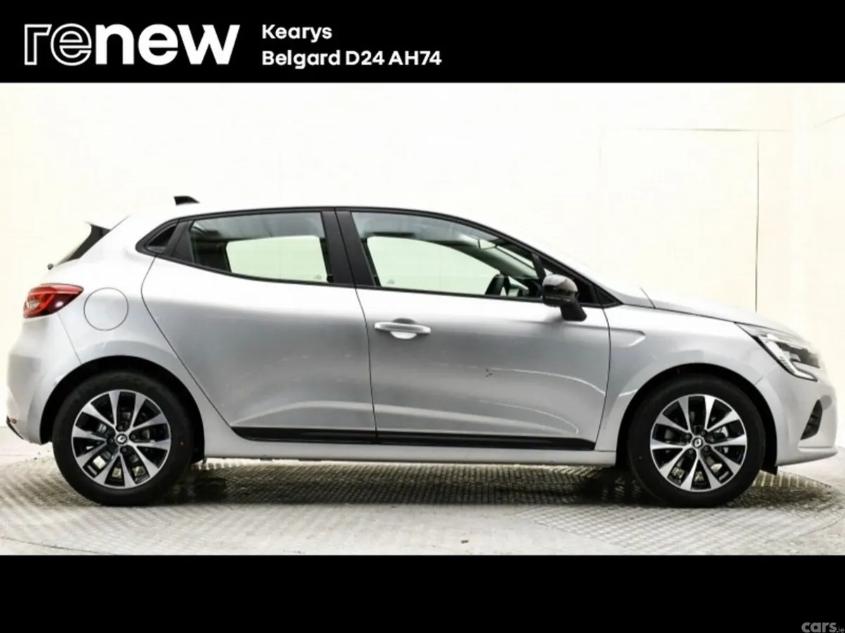 Renault Clio Hatchback, Petrol, 2023, Grey