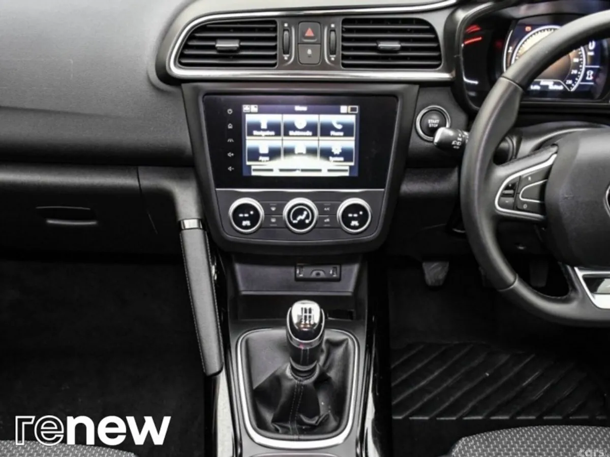 Renault Kadjar SUV, Petrol, 2022, Blue