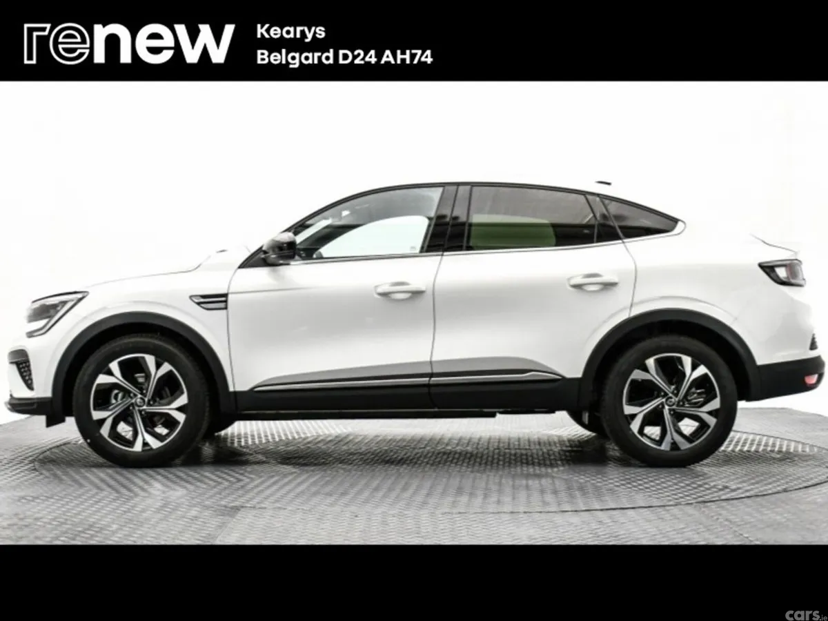Renault Arkana Hatchback, Petrol Hybrid, 2024, White