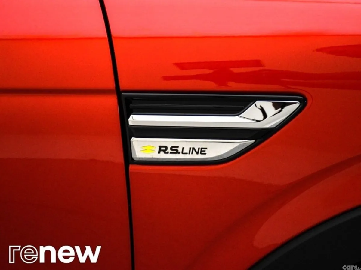 Renault Arkana Hatchback, Petrol, 2023, Red