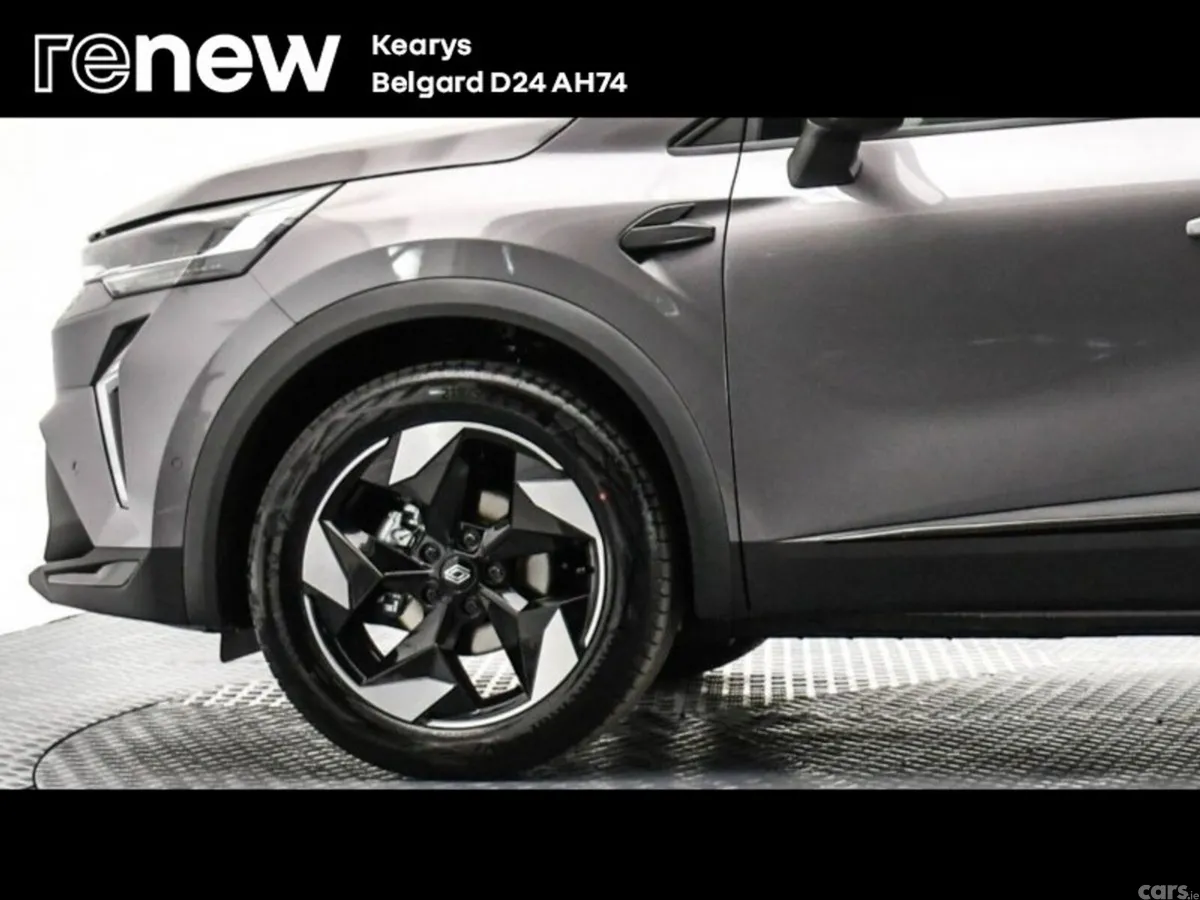 Renault Captur Hatchback, Petrol, 2024, Grey