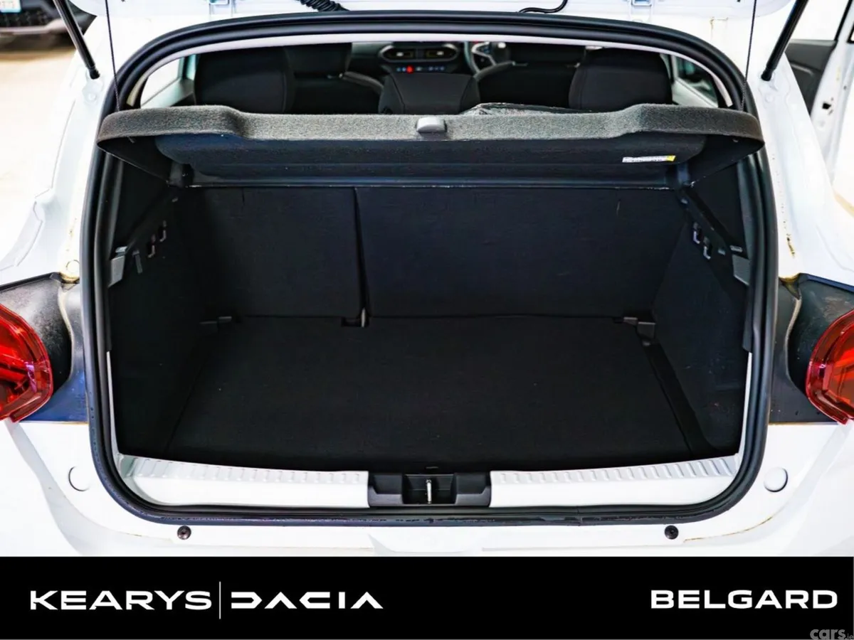 Dacia Sandero Stepway Hatchback, Petrol, 2026, White