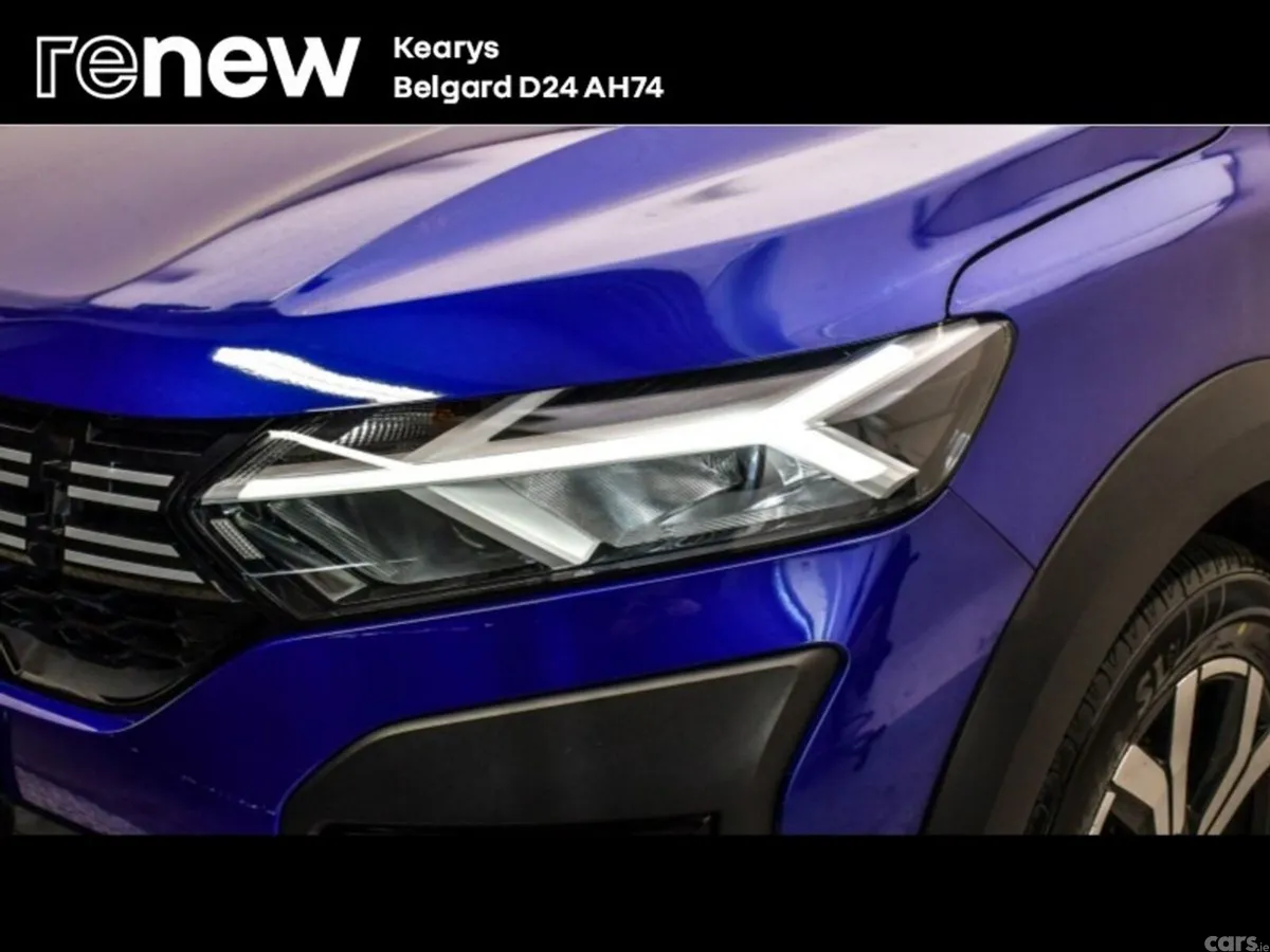 Dacia Sandero Stepway Hatchback, Petrol, 2024, Blue