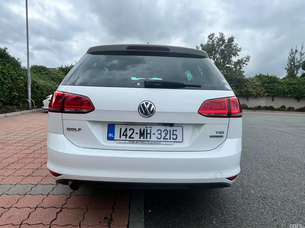 Volkswagen Golf Estate, Petrol, 2014, White