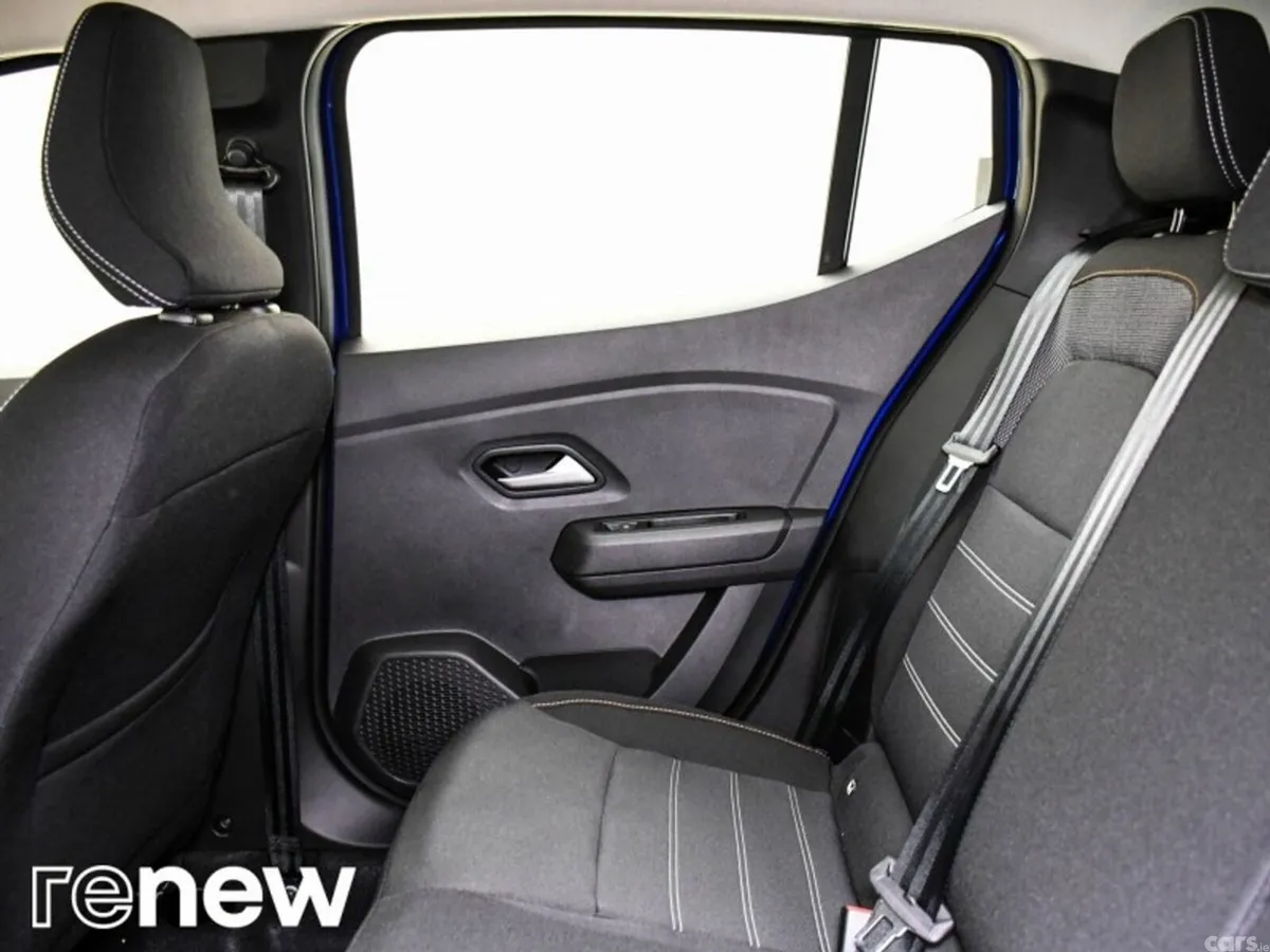 Dacia Sandero Stepway Hatchback, Petrol, 2024, Blue