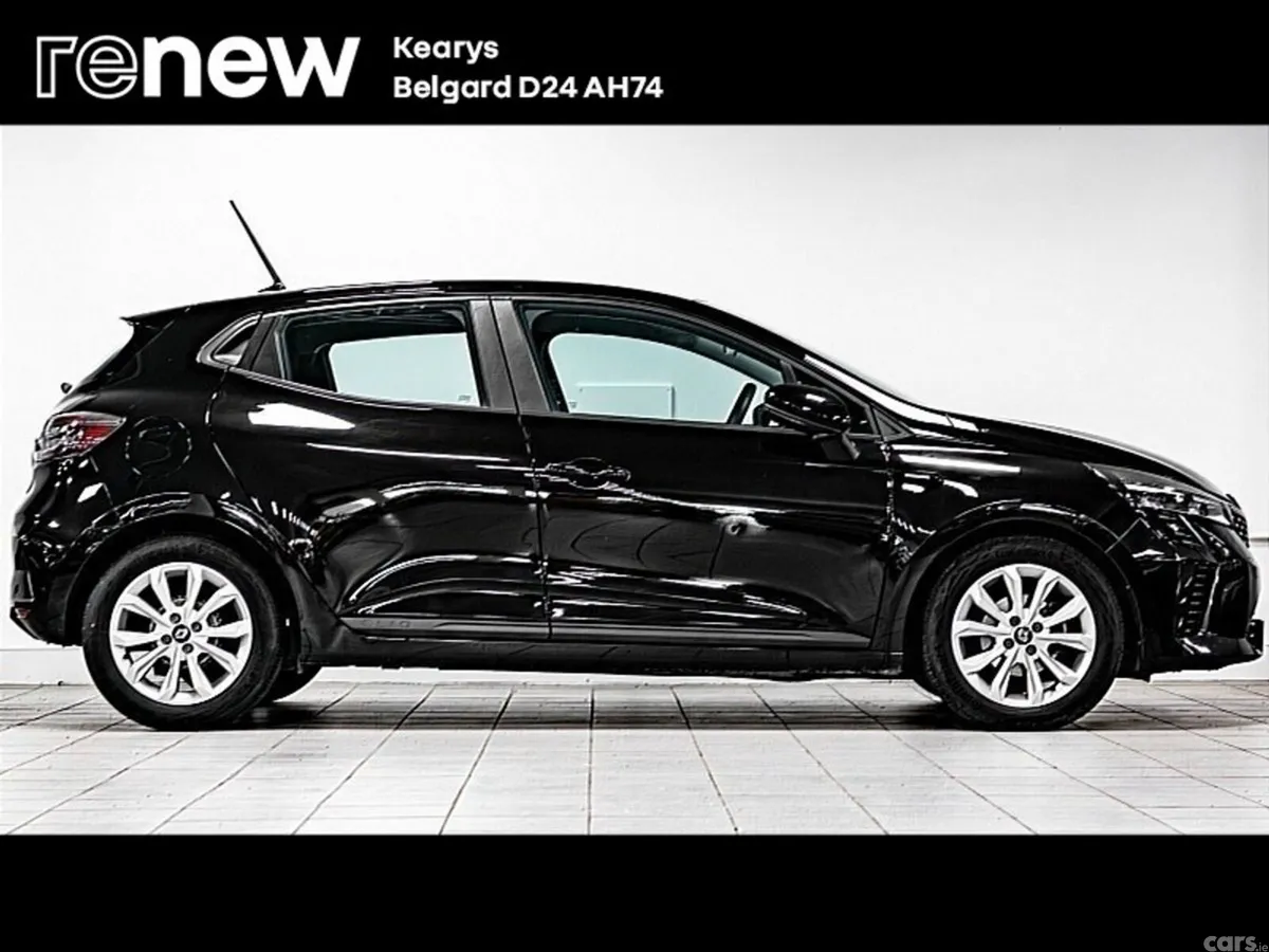 Renault Clio Hatchback, Petrol, 2023, Black