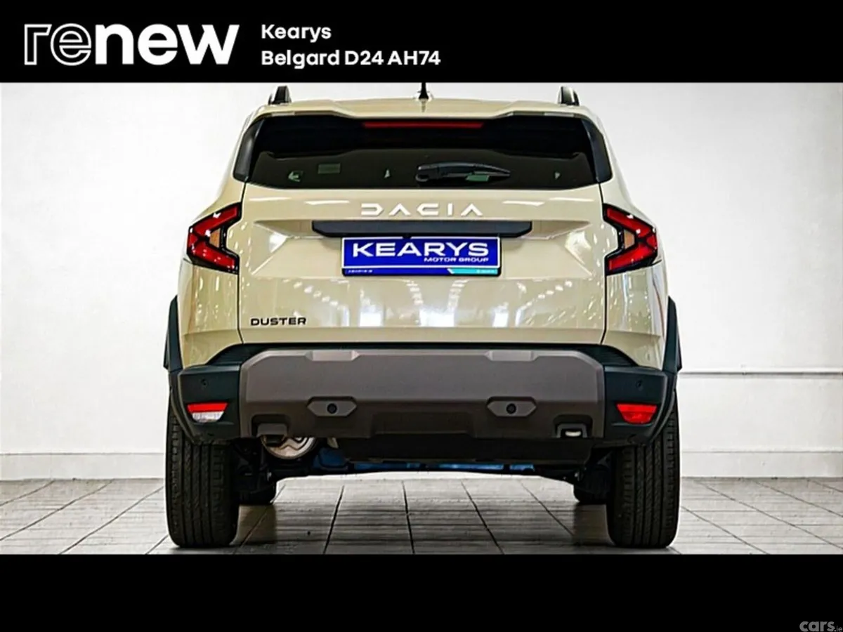 Dacia Duster SUV, Petrol Hybrid, 2025, Brown