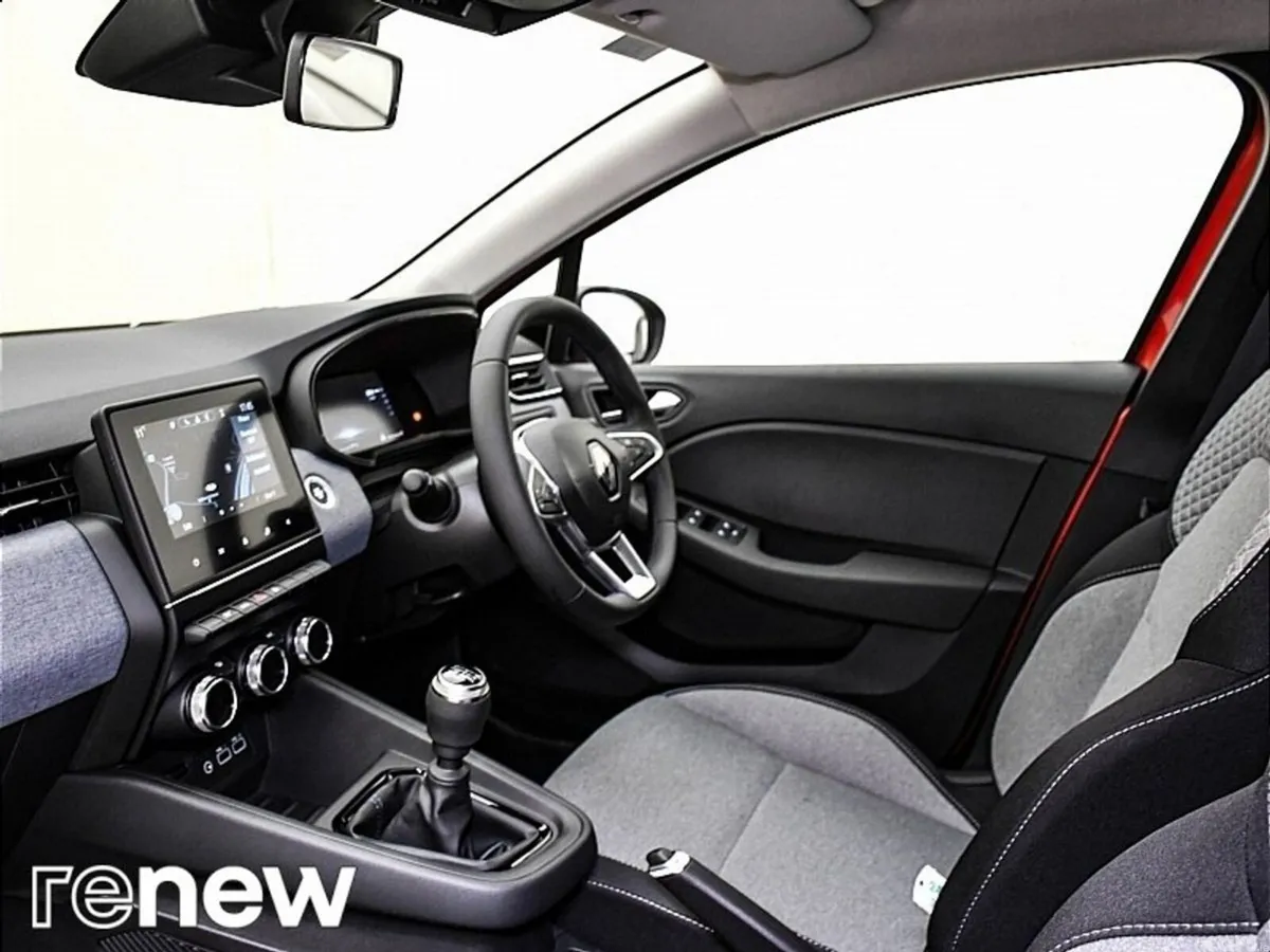 Renault Clio Hatchback, Petrol, 2025, Red