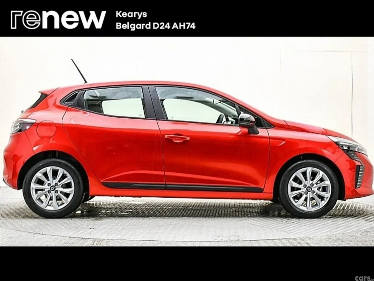 Renault Clio Hatchback, Petrol, 2025, Red
