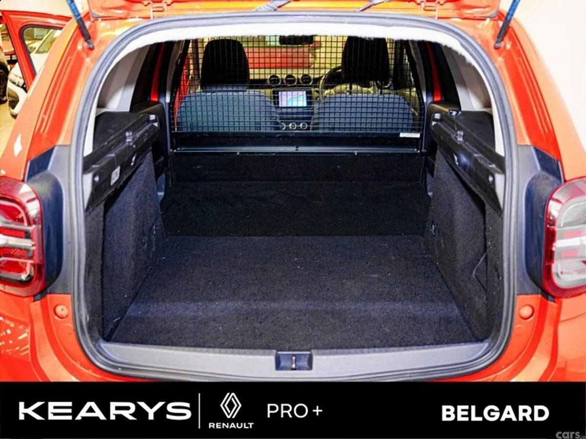 Dacia Duster SUV, Diesel, 2022, Orange
