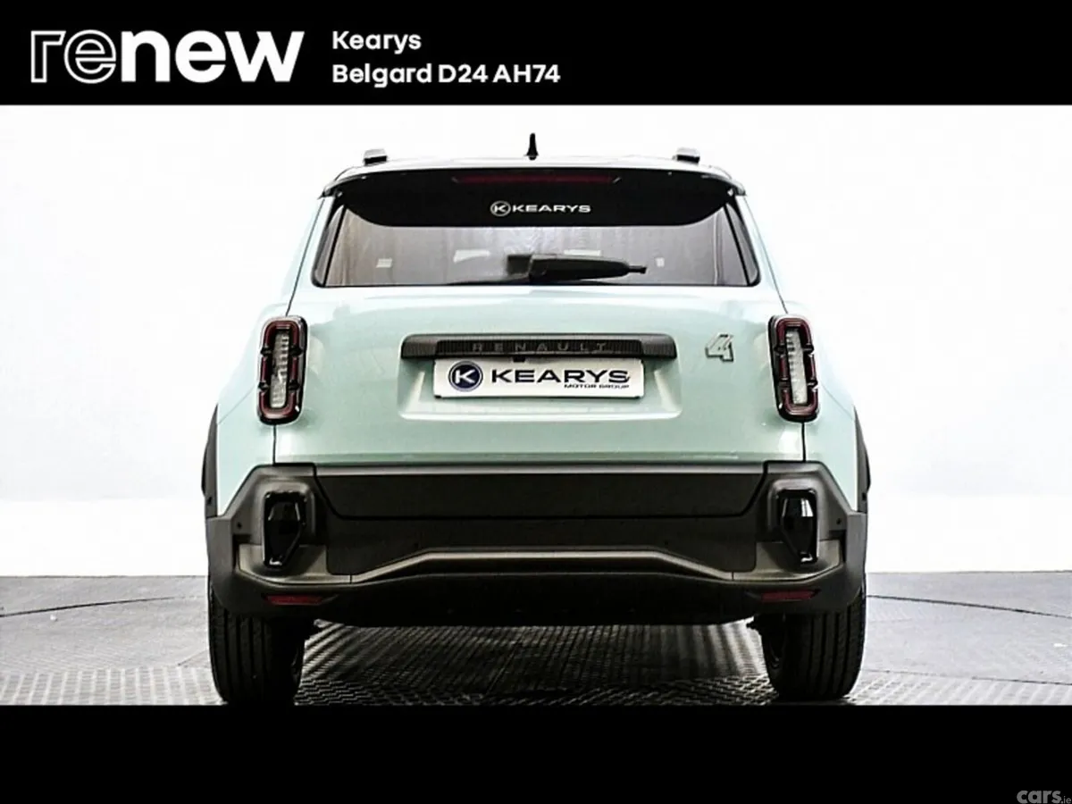 Renault 4 Hatchback, Electric, 2026, Green