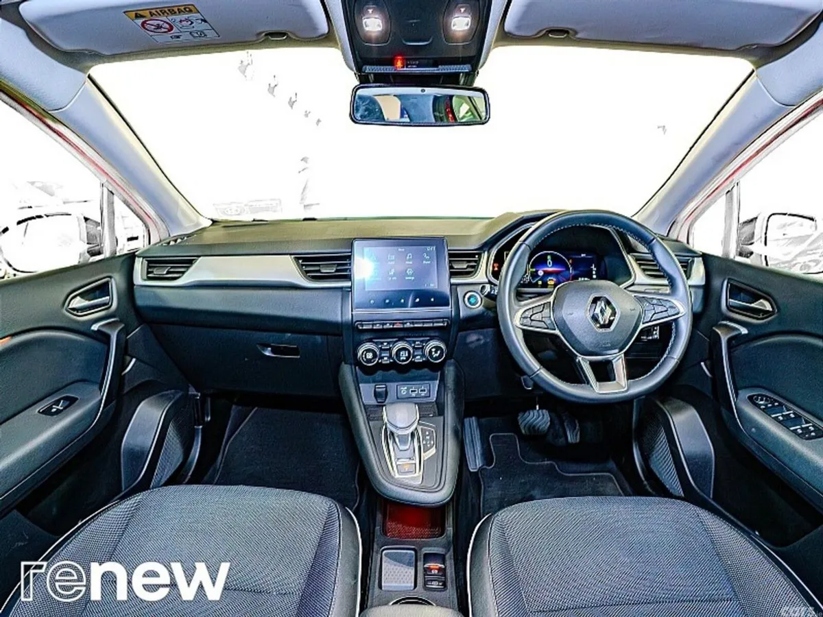 Renault Captur Hatchback, Petrol Plug-in Hybrid, 2021, Red