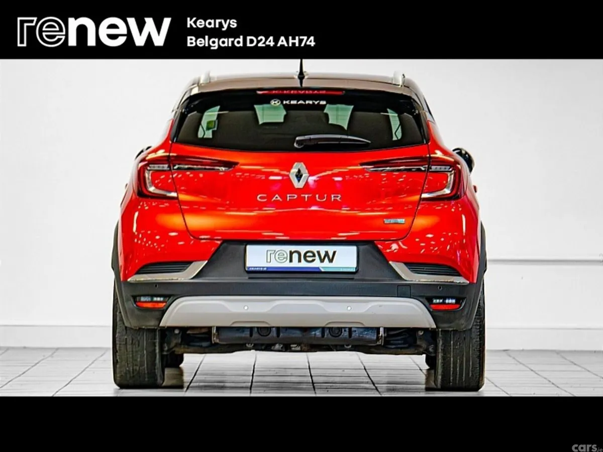 Renault Captur Hatchback, Petrol Plug-in Hybrid, 2021, Red