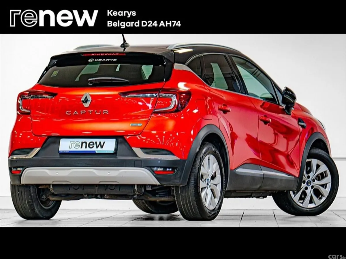 Renault Captur Hatchback, Petrol Plug-in Hybrid, 2021, Red