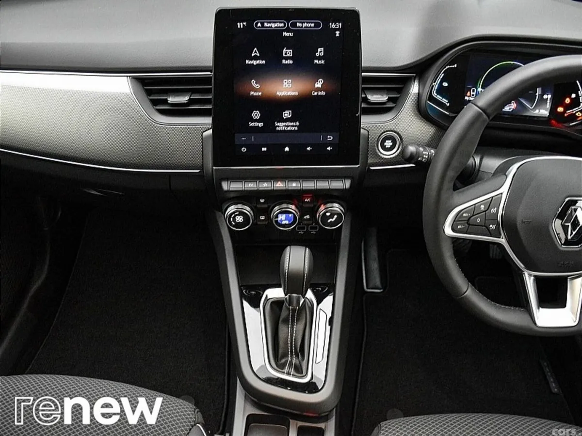 Renault Arkana Hatchback, Petrol, 2023, Grey
