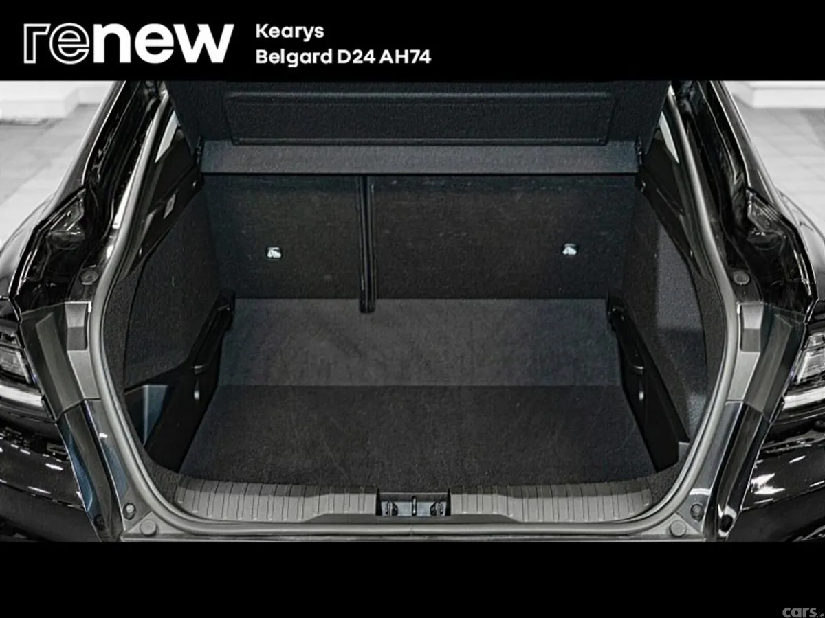 Renault Arkana Hatchback, Petrol, 2024, Black