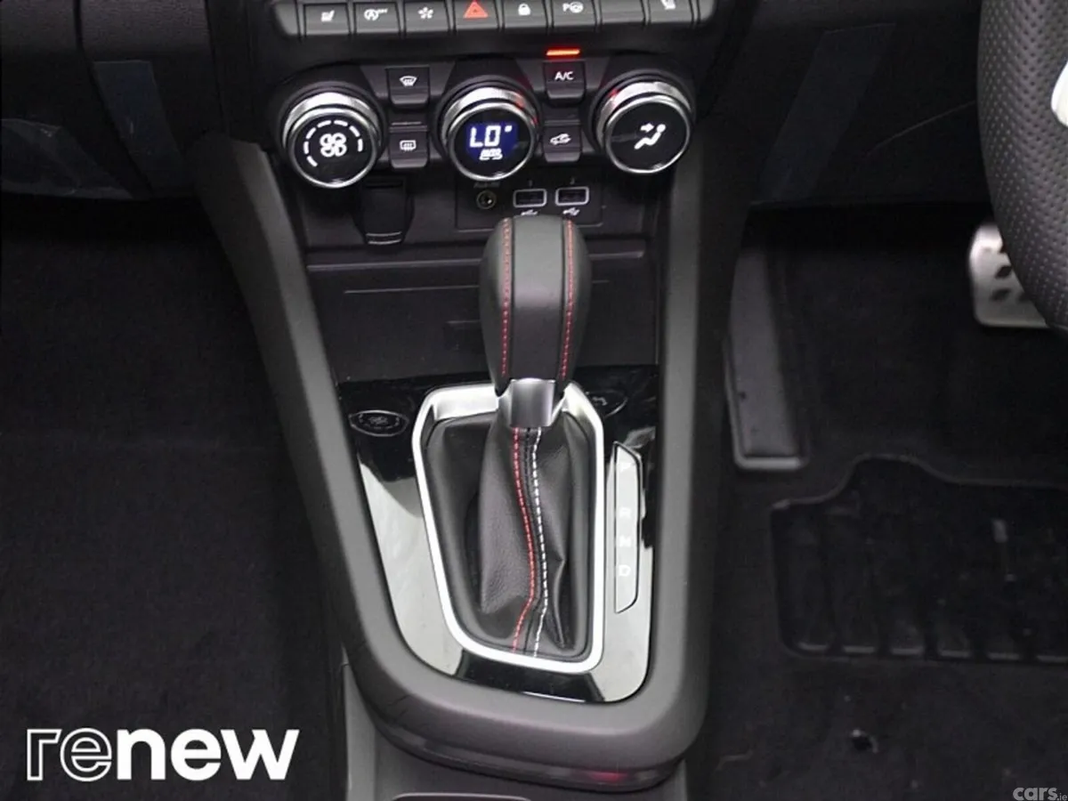 Renault Arkana Hatchback, Petrol, 2023, Orange