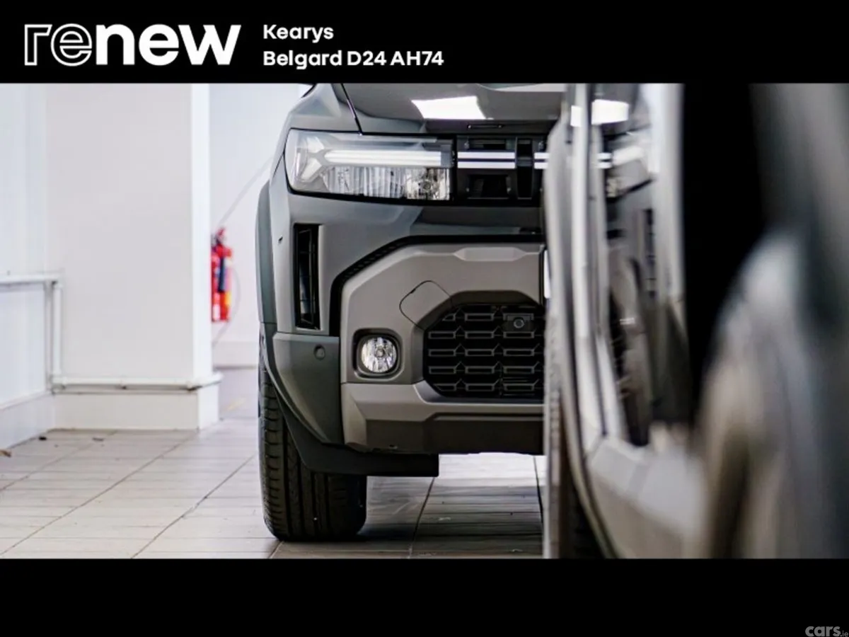Dacia Duster SUV, Petrol Hybrid, 2025, Black