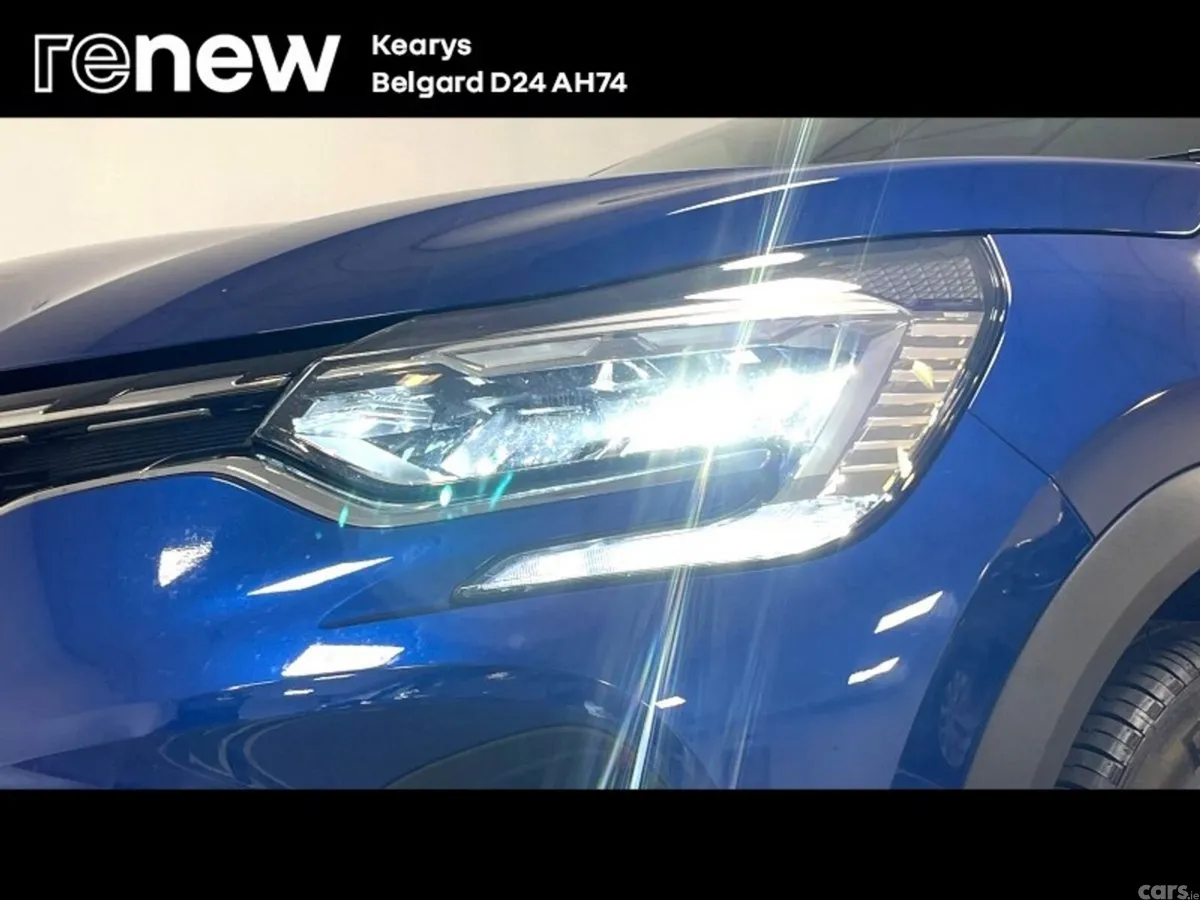 Renault Captur Hatchback, Petrol, 2021, Blue