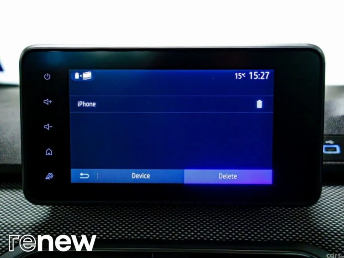 Dacia Jogger MPV, Petrol, 2023, Brown