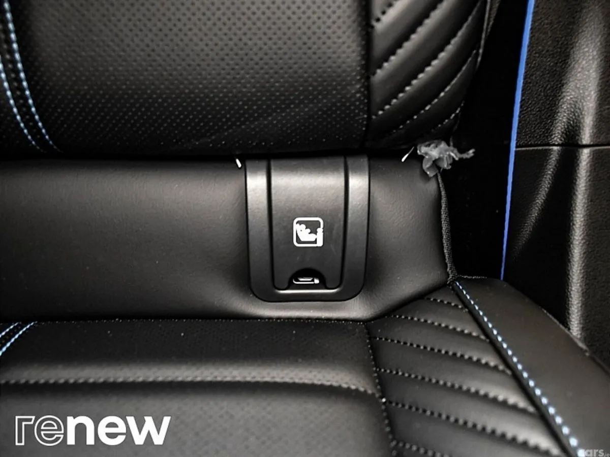Renault Arkana SUV, Petrol Hybrid, 2024, Blue