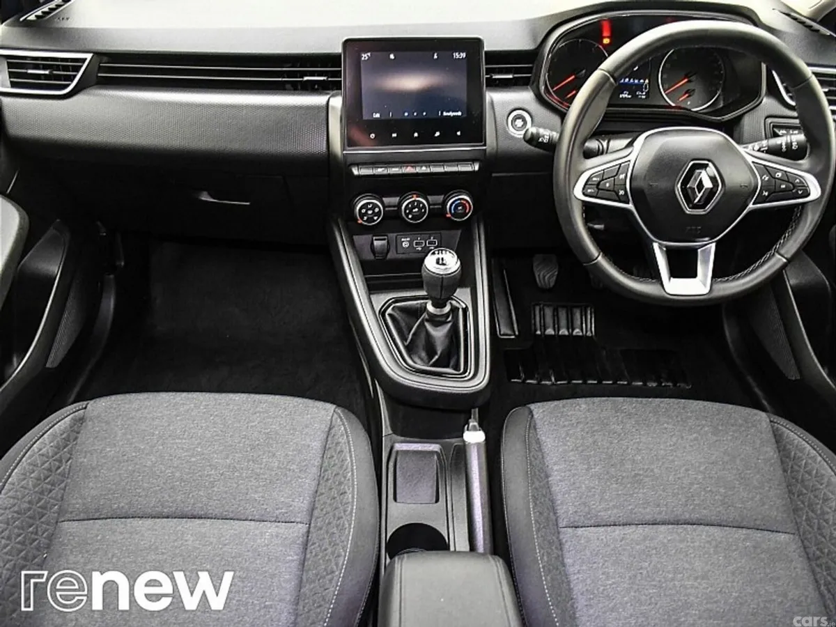 Renault Clio Hatchback, Petrol, 2022, Blue