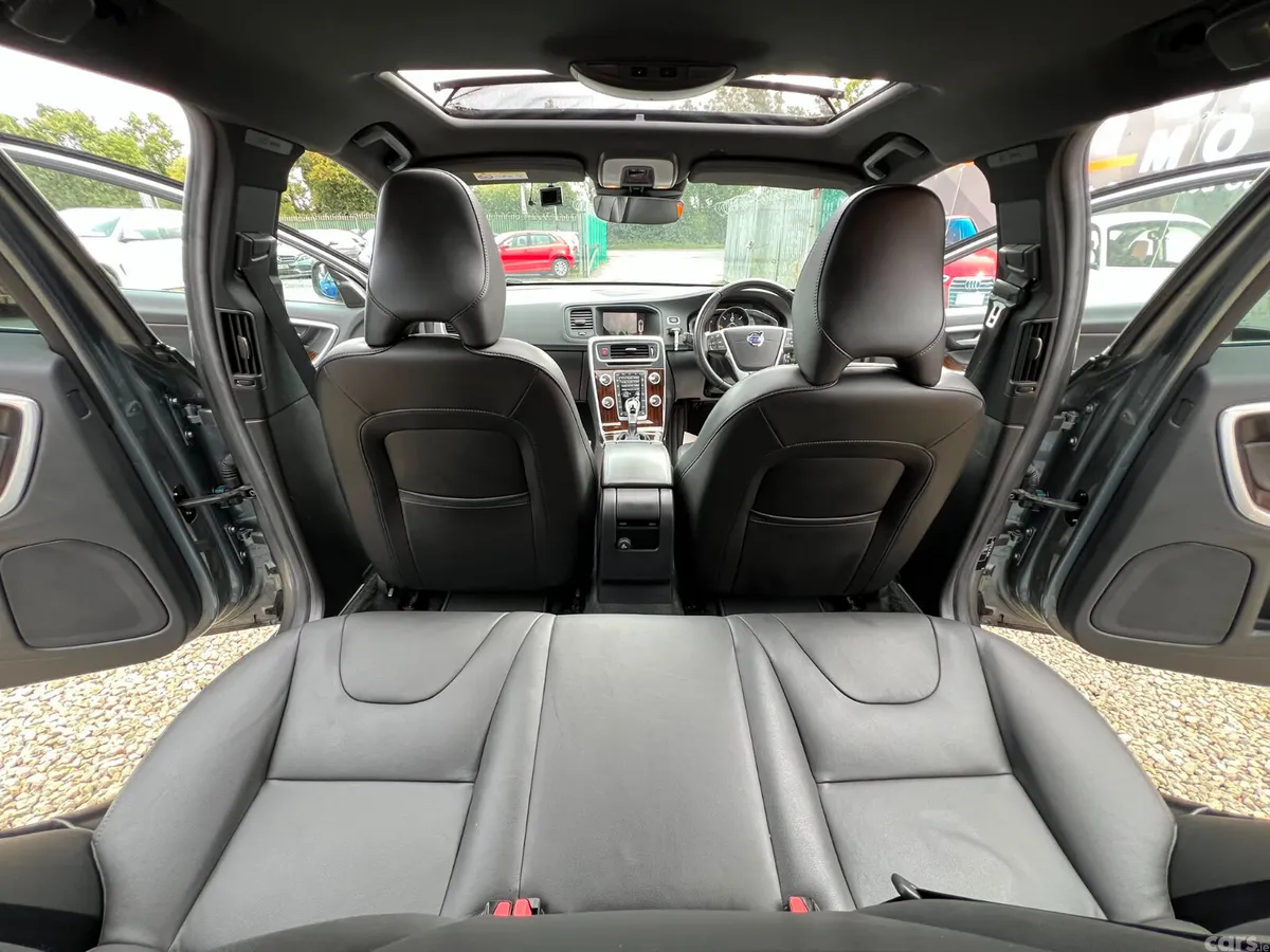 Volvo V60 Estate, Diesel, 2018, Grey