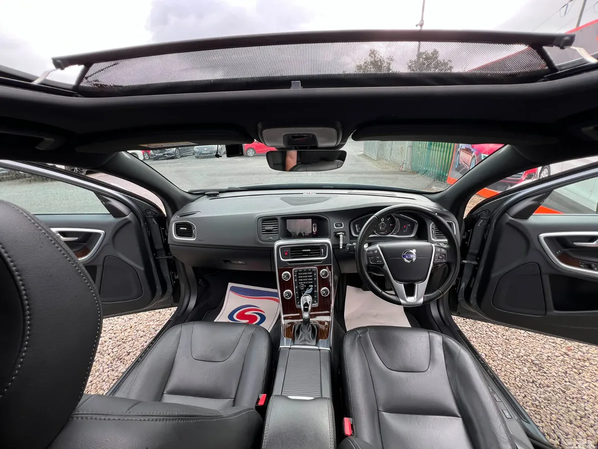 Volvo V60 Estate, Diesel, 2018, Grey