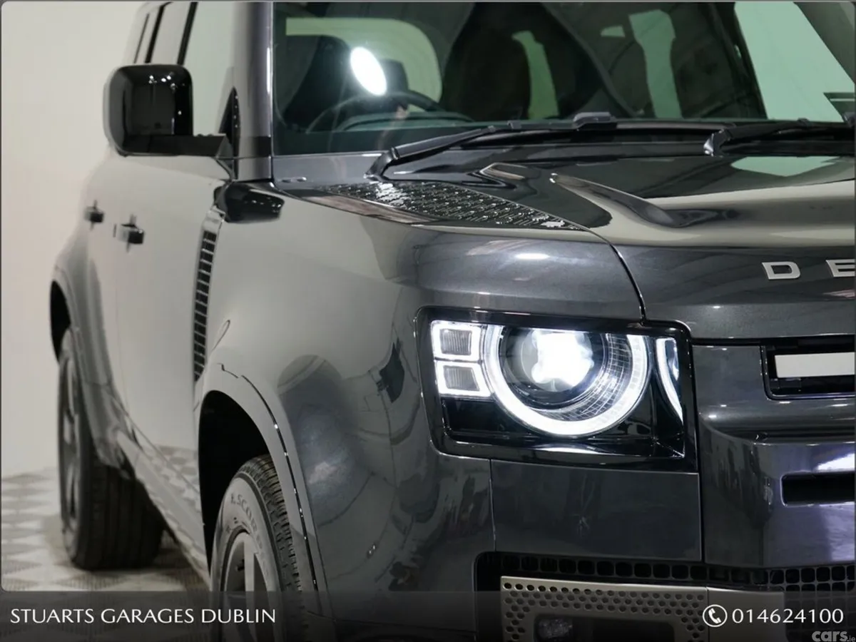 Land Rover Defender Estate, Petrol Plug-in Hybrid, 2025, Grey