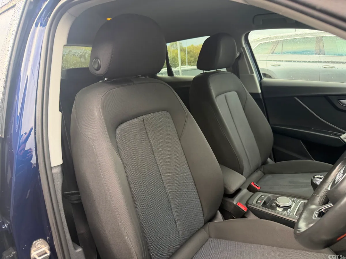 Audi Q2 MPV, Diesel, 2021, Blue