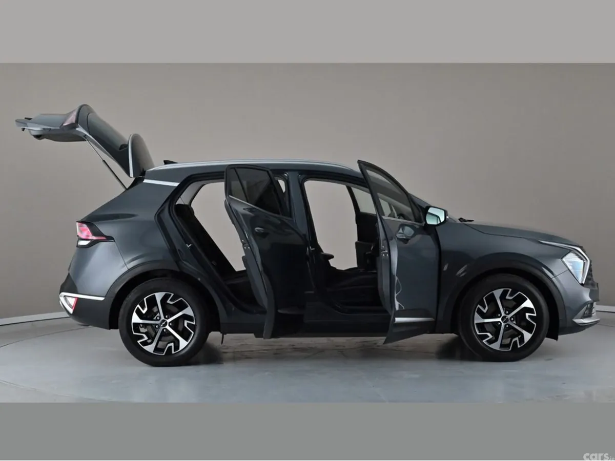 Kia Sportage SUV, Diesel, 2022, Grey
