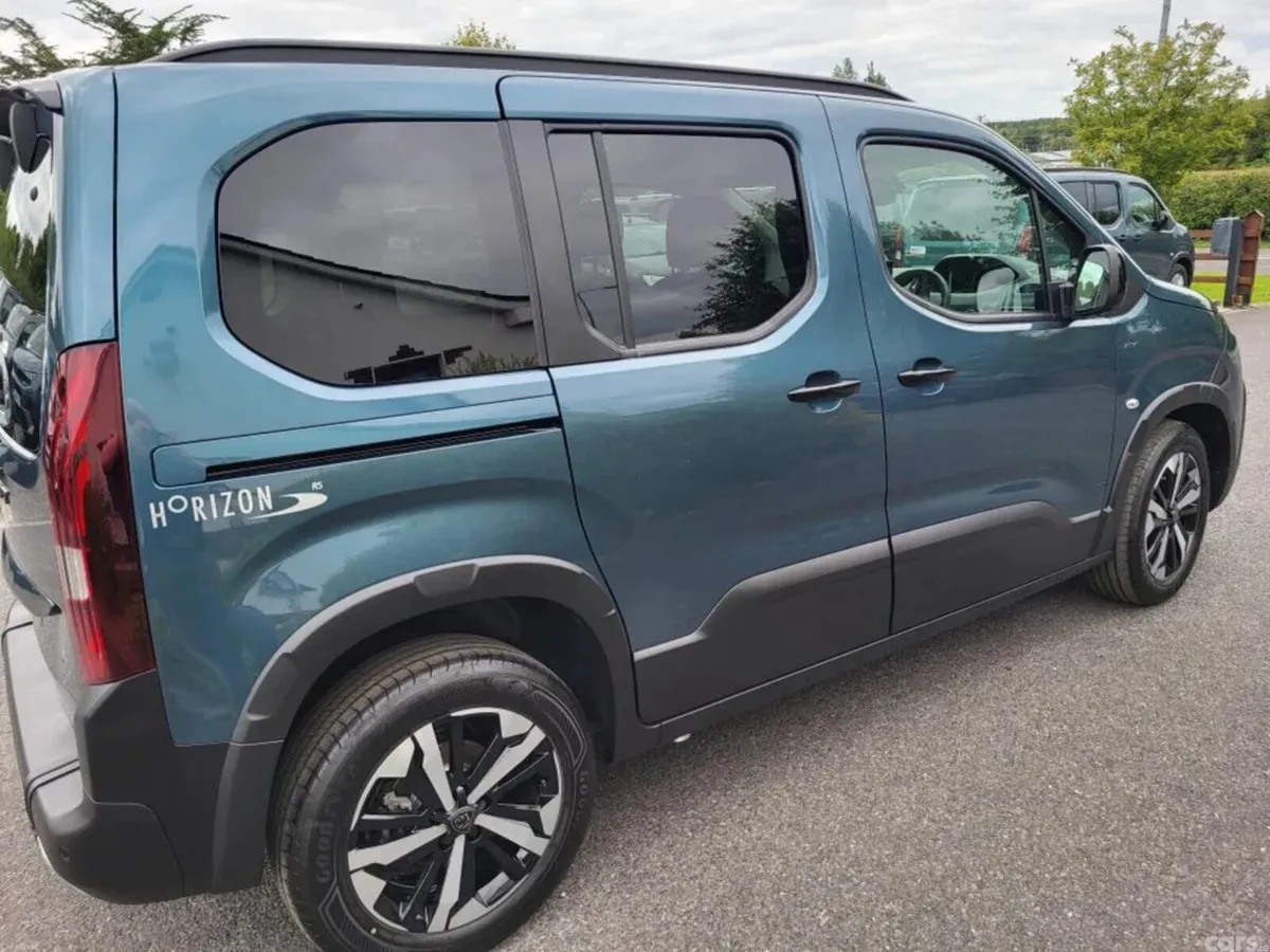 Peugeot Rifter MPV, Diesel, 2026, Blue