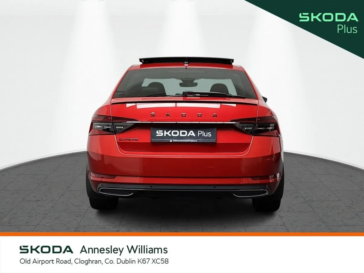 Skoda Superb Saloon, Diesel, 2024, Red